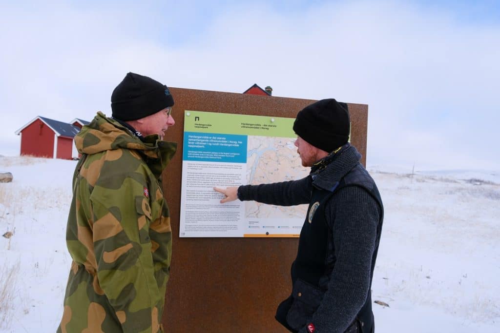 Villreinen på Hardangervidda kjemper for livet og tigger sin verste fiende om hjelp – nå må Norge holde sitt løfte til naturen og verdenssamfunnet. 43
